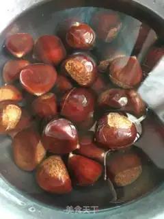 Make Homemade sugared chestnuts step 3