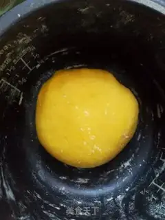 Make Pumpkin buns step 5