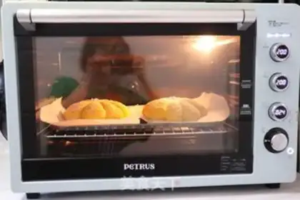 Make Pumpkin bread step 10