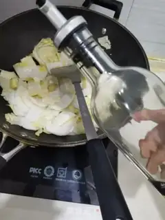 Make A cabbage stew fan step 2