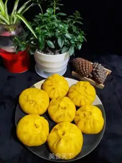 Make Pumpkin buns step 16