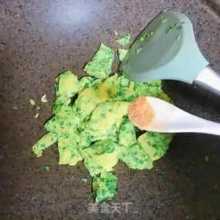 Make Fried eggs step 8