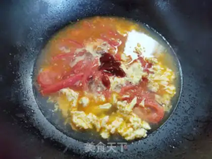 Make Tomato egg noodles step 8