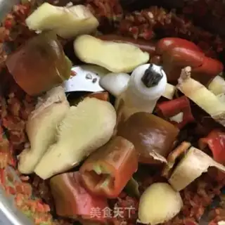 Make Garlic sauce step 4