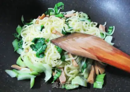 Make Sweet blues and noodles step 5