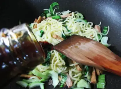 Make Sweet blues and noodles step 7