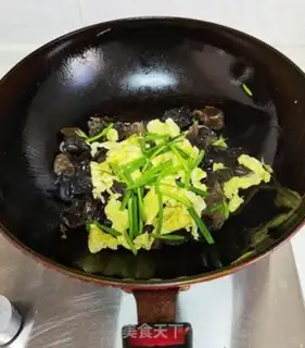 Make Scrambled eggs step 9