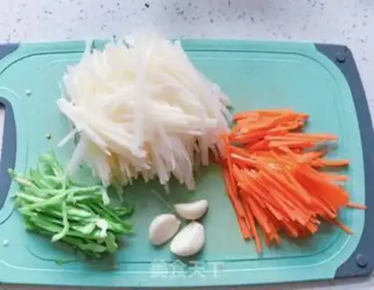 Make Fried carrot potatoes step 0