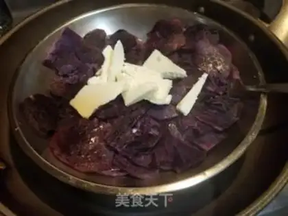 Make Pyramid yogurt step 0