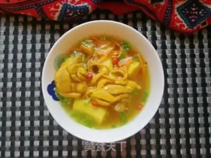 Make Chicken Leg soup from Worm Herbs Mountain step 11