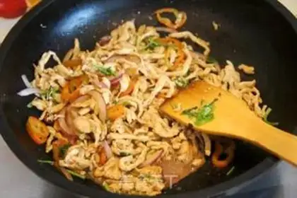 Make Hand-picked burrito chicken swivel step 6