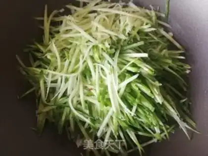 Make Shrimpball soup step 5