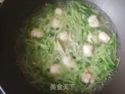Make Shrimpball soup step 8