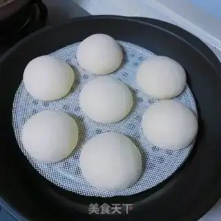 Make White buns step 9