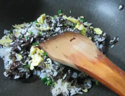 Make Chicken egg fried rice step 7