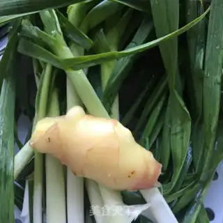 Make Garlic butter buns step 2