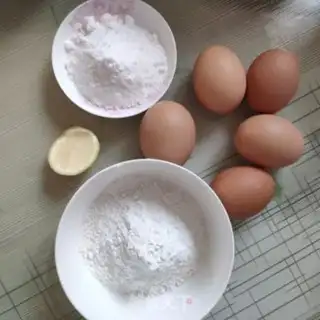 Make Eight inches of Fong birthday cake step 0