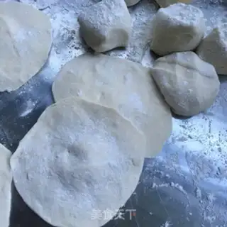 Make Garlic butter buns step 7