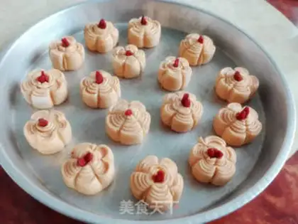 Make Carrot rolls step 5