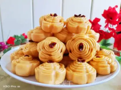 Make Carrot rolls step 6