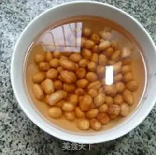 Make Peanut bean salsa rice step 1