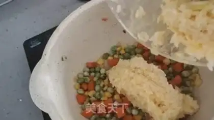 Make Egg fried rice step 12
