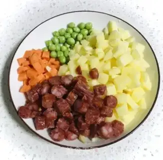 Make Weenie steamed potatoes step 1