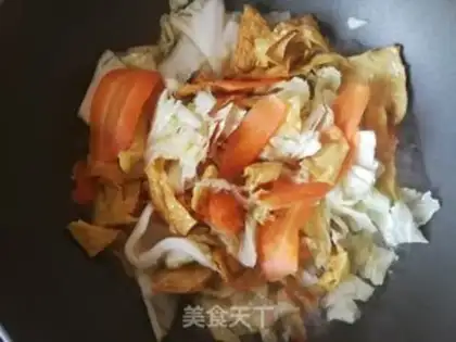 Make Carrot, cabbage, tofu skin step 7