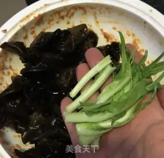 Make Garlic sauce and wood step 5