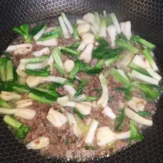 Make Meat and garlic step 5