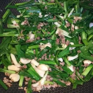 Make Meat and garlic step 6