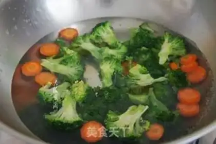 Make Noodles for cabbage step 3