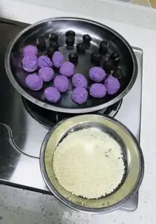 Make Spam ball step 5