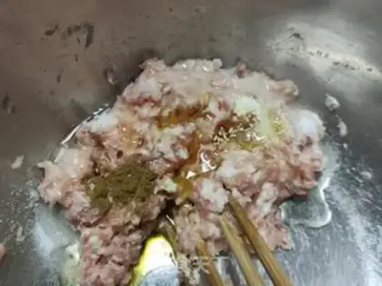 Make Pork and cabbage step 4