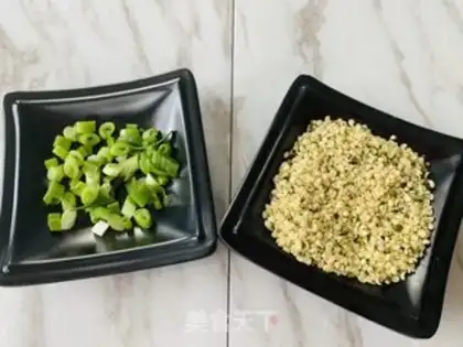 Make Pyramid fragrance and tofu step 5
