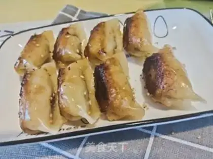 Make Quick-fried dumplings step 6
