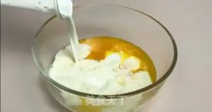 Make Homemade cupcakes step 2