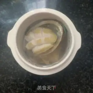 Make Chicken soup with abalone egg glue step 5