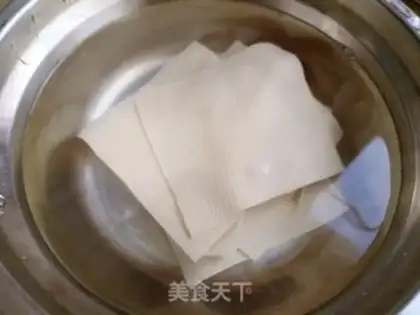 Make Tofu rolls step 1