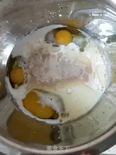 Make Eggs and souffles step 0