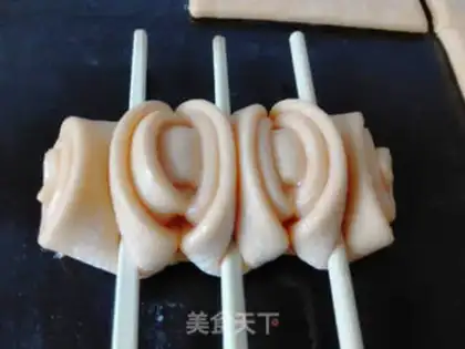 Make Carrot coconut rolls step 5