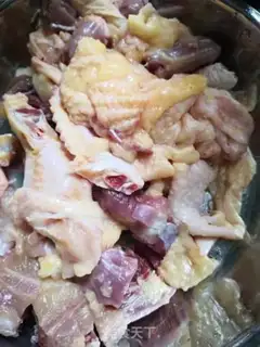 Make Frozen chicken vermin weed soup step 2