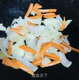 Make Onion fried chicken step 2