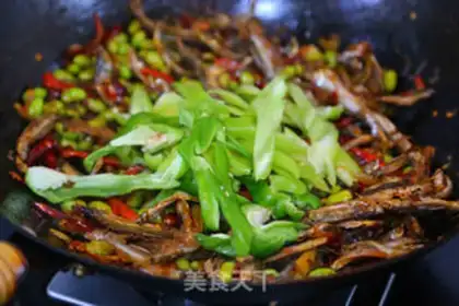 Make Spicy soybeans step 20