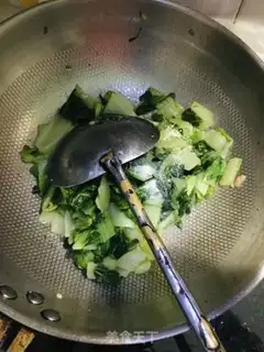 Make Garlic cabbage step 4