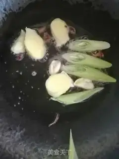 Make Pork hoof step 1