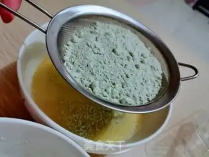 Make A tea towel roll step 3