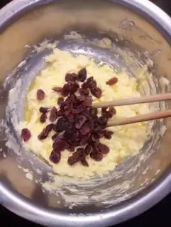 Make Cranberry cookies step 2