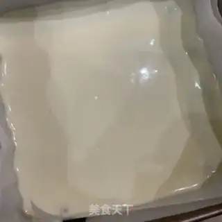 Make The meat pine and the old cake step 11