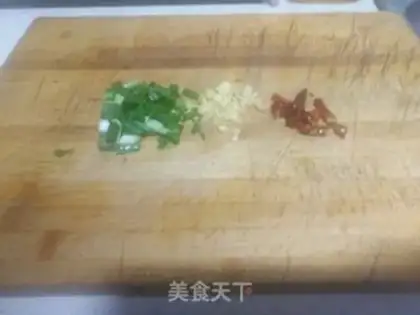 Make Spicy cabbage step 1